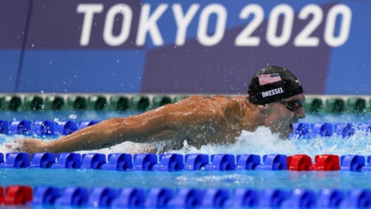 France rallies to beat United States in men's 4x100 swim relay