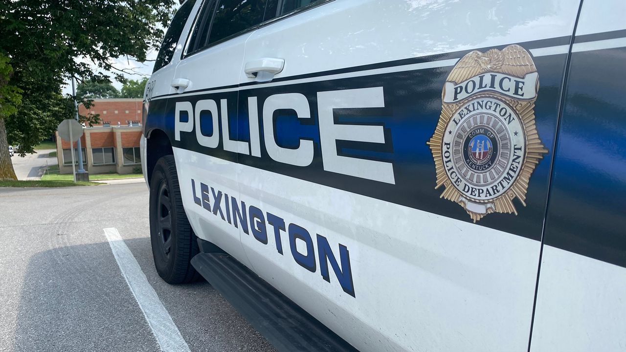 Lexington Mayor Linda Gorton plans to give police and emergency workers a pay raise (Spectrum News 1/Brandon Roberts)