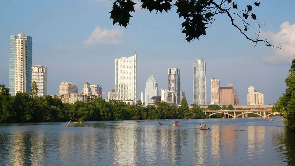 City Urges Pet Owners to Keep Animals Out of Lady Bird Lake