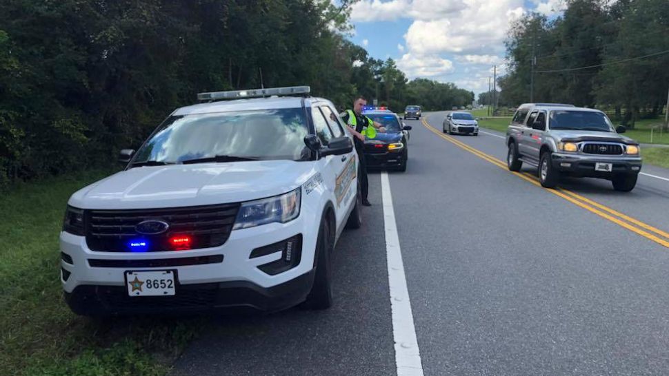 Hernando County deputy dragged from traffic stop