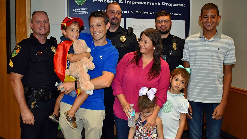 4-Year-Old Thanks Officers Who Saved Him From Drowning