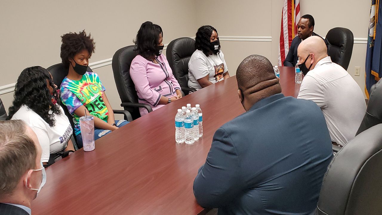 Breonna Taylor's Family Meets with Attorney General