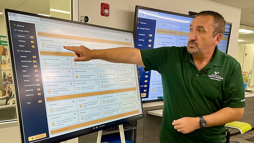 USF professor develops AI platform for classroom teachers