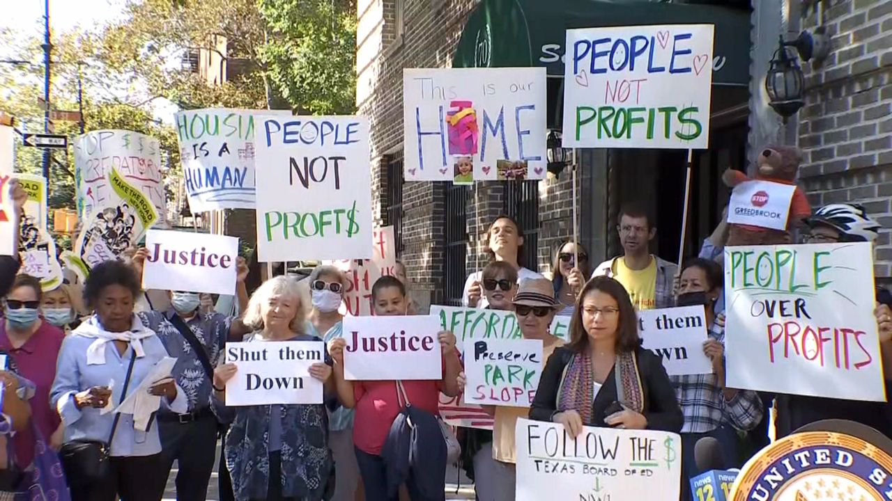 Brooklyn tenants says landlord is trying to force them out