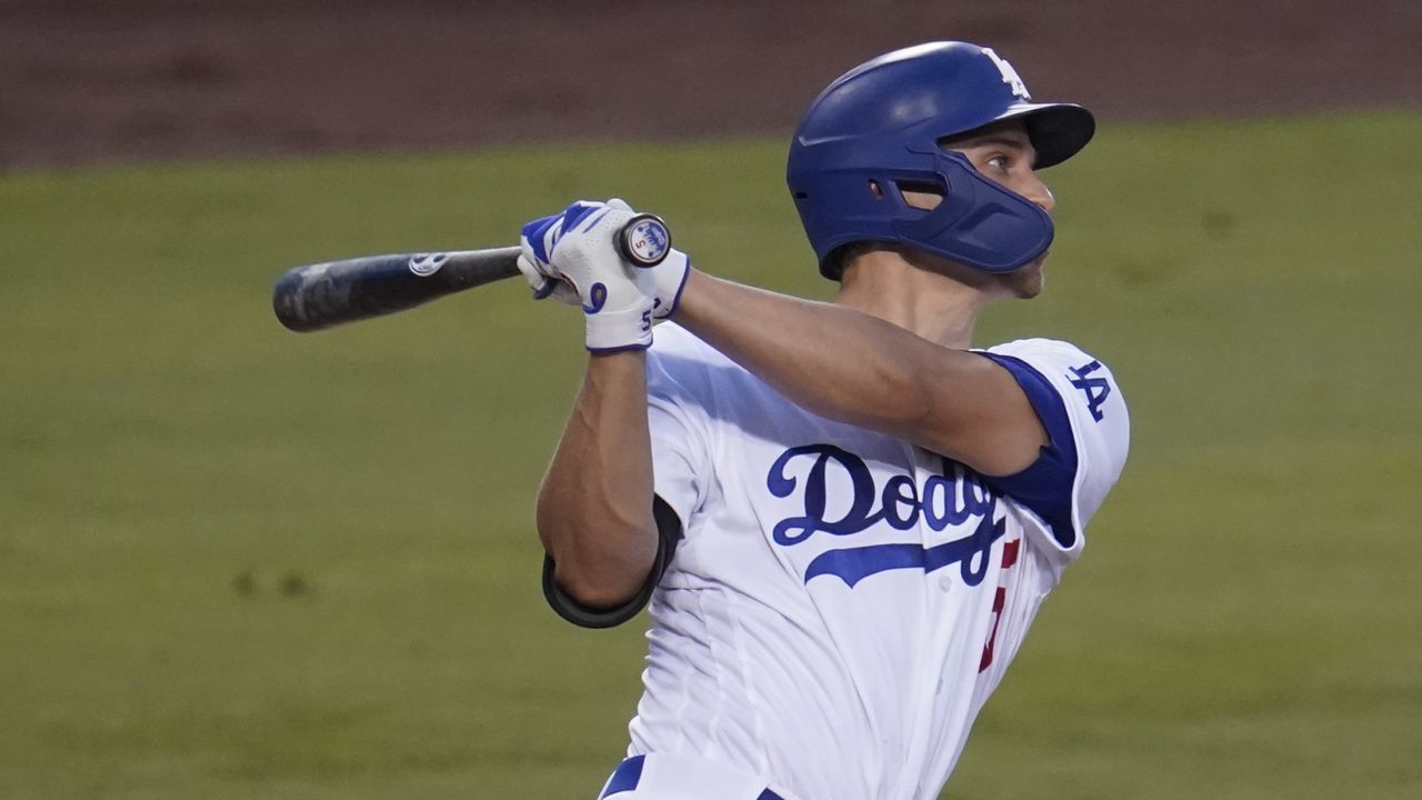 Seager Brothers Go Deep, Dodgers Rally Past Mariners 11-9