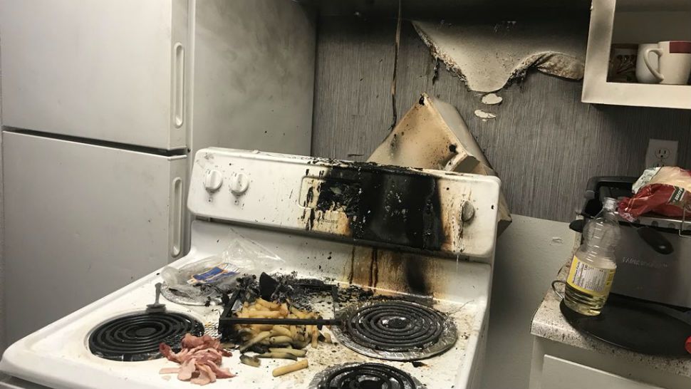 Cooking left unattended sparks kitchen fire. (Courtesy: @AustinFireInfo)