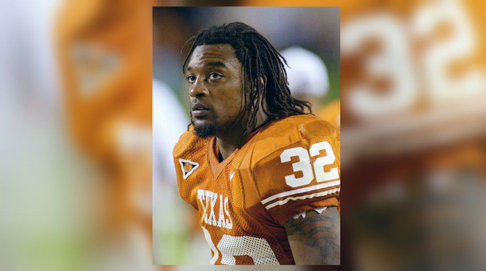 Former Texas Longhorn Star & NFL RB Cedric Benson Passes Away At