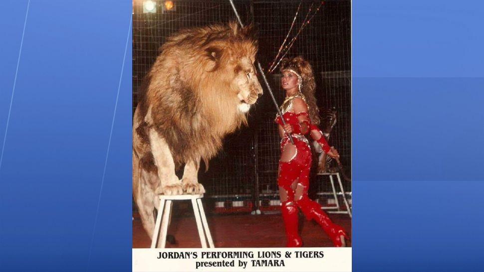 Former lion-tamer Tammy Wallenda, granddaughter of circus superstar Karl Wallenda, died Tuesday at the age of 53. (Photo Courtesy: Wallenda family)