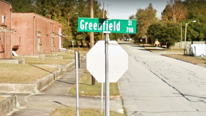 Greenfield St Sign