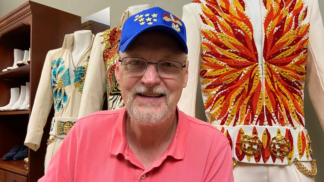 How a Southern Indiana costume company pays tribute to Elvis, image size:1280x720