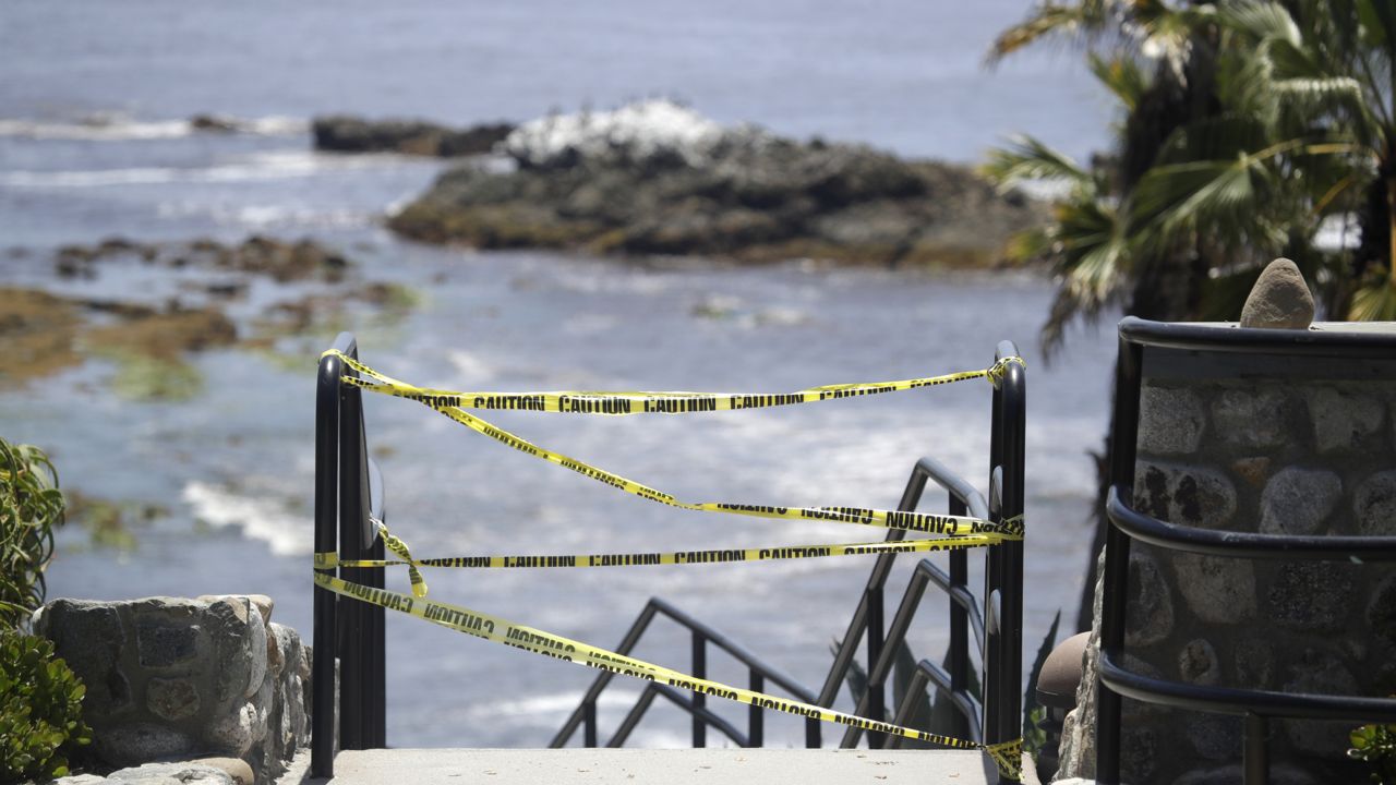 Laguna Beach, Calif. beach closures from May 3, 2020. On Wednesday, the agency reported its first pediatric fatality — a teenage girl with significant underlying medical conditions. (Marcio Jose Sanchez/AP)
