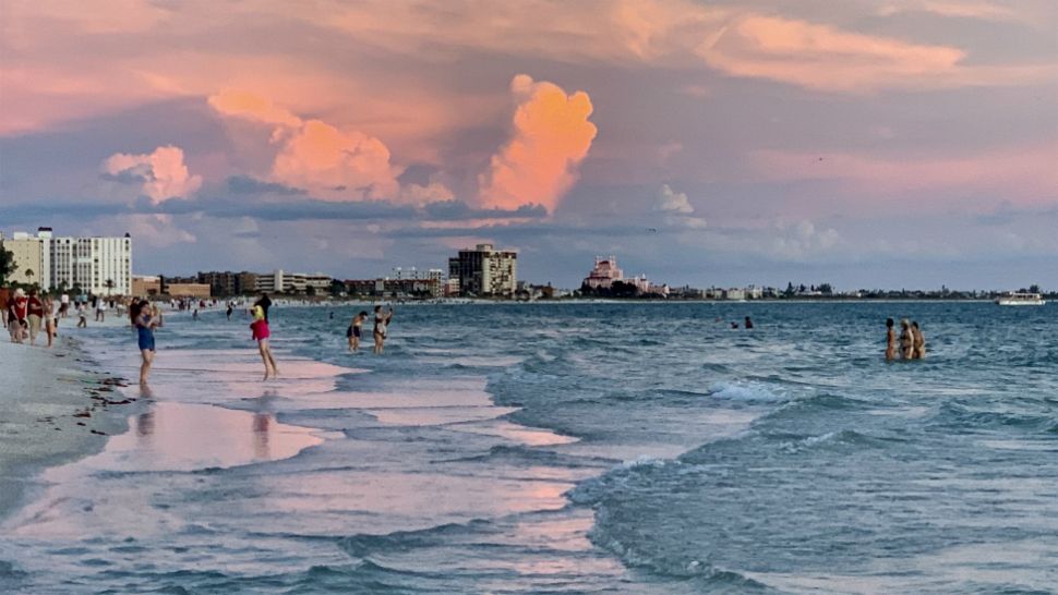 Sent to us with the Spectrum Bay News 9 app: Beautiful sunset Sunday at St. Pete Beach. (Jodi McLean/viewer)