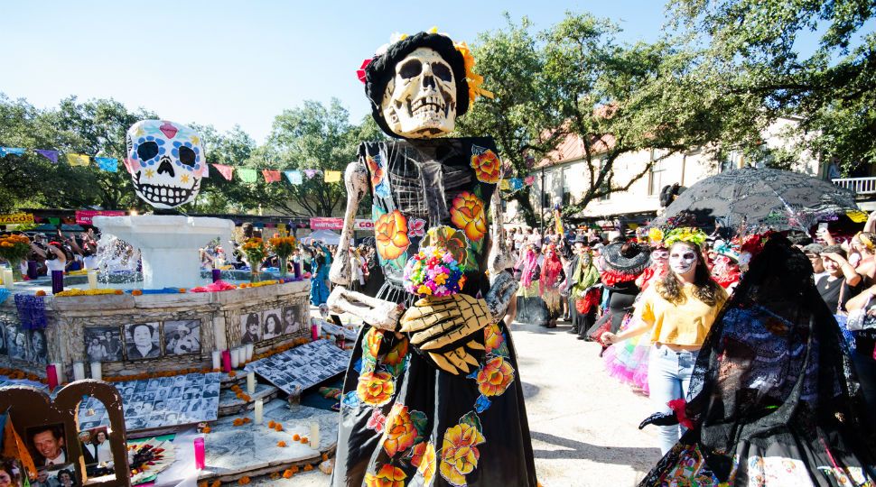 Image of a previous Muertos Fest at La Villita (Courtesy: Francisco Cortes)