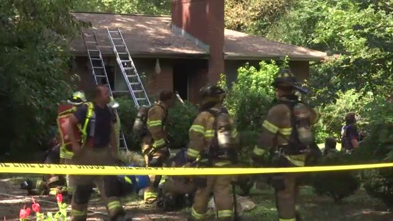 House fire injures 1 in Raleigh