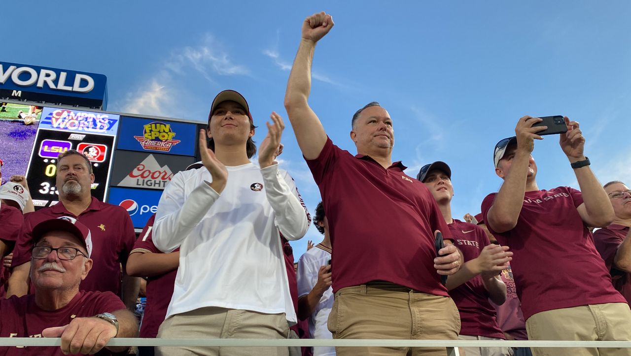 FSU defeats LSU at Camping World Stadium to open season