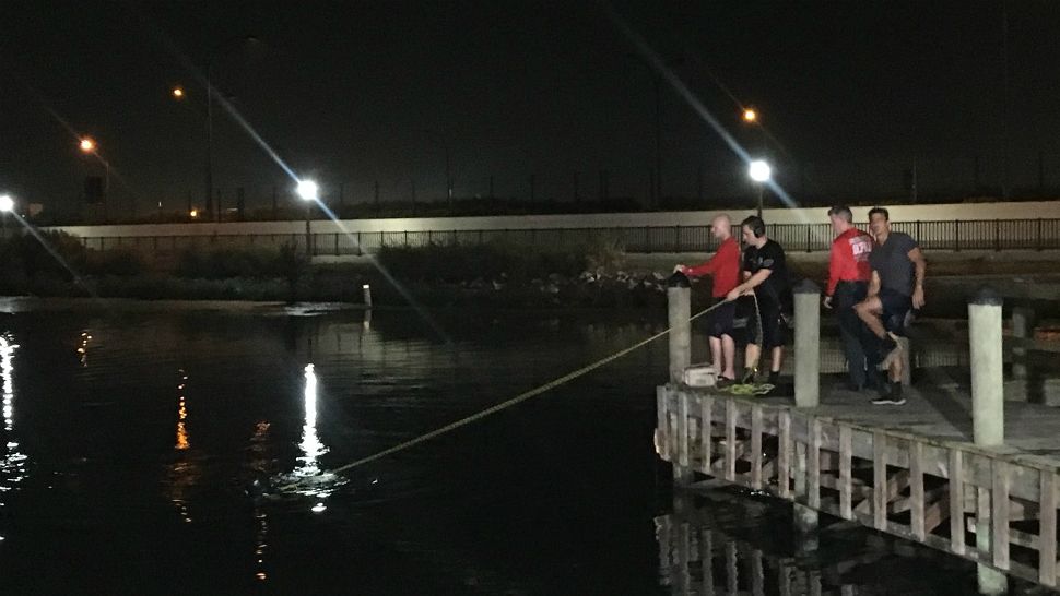 Orange County's dive team is expanding and training new recruits on how to pull people from cars that have crashed in water. (Bailey Myers, staff)