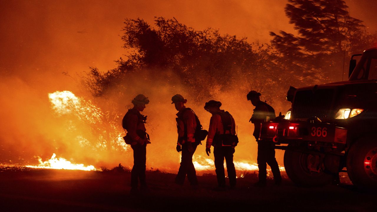 U.S. Marine Helicopters • Support Firefighting Efforts in Southern California • Sept. 9, 2020