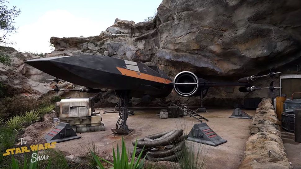 Poe Dameron's X-Wing in the Star Wars: Rise of the Resistance queue at Star Wars: Galaxy's Edge at Disney's Hollywood Studios. (Courtesy of The Star Wars Show/YouTube)