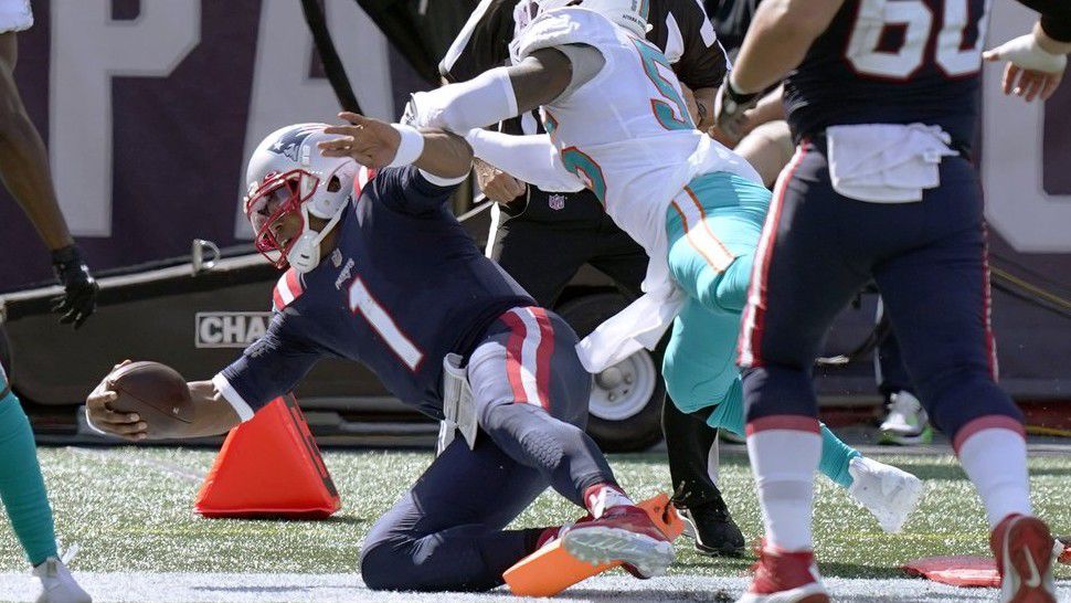 Brady who? Cam Newton leads Patriots to Week 1 win, runs for two TDs