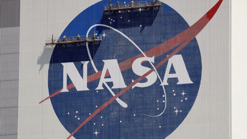 After a yearlong study into UFOs, NASA released a report Thursday, Sept. 14, 2023, on what it needs to better understand unidentified flying objects from a scientific point of view. (AP Photo/John Raoux, File)