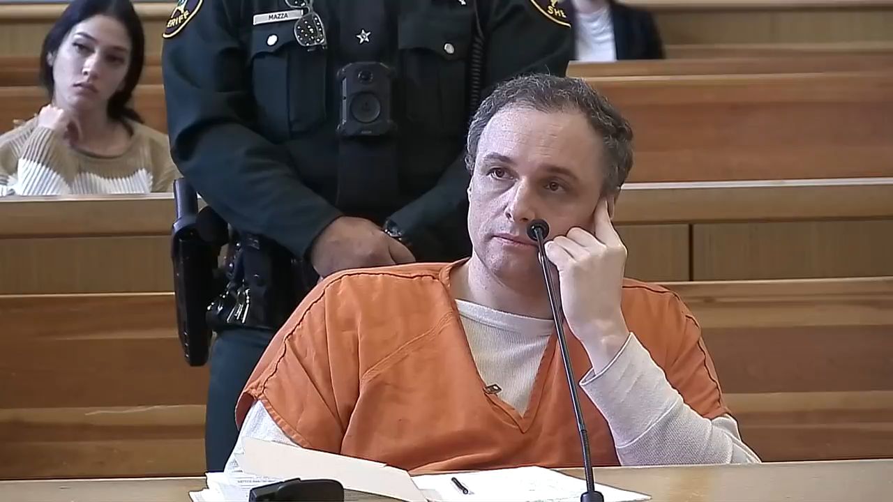 Prosecution starts case against plastic surgeon accused of killing attorney