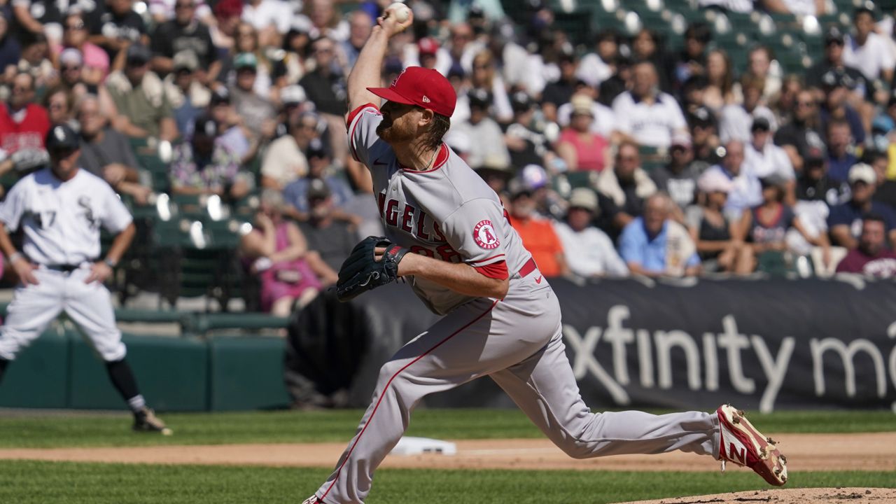 Los Angeles Angels starting pitcher Alex Cobb throws against the Chicago White Sox during the first inning of a baseball game in Chicago, Thursday, Sept. 16, 2021. (AP Photo/Nam Y. Huh)