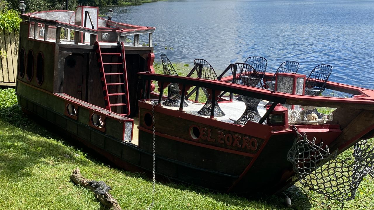 Ahoy! Piratethemed house in Tampa for sale after 'mutiny'