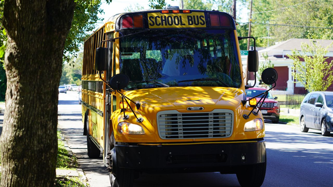 Kentucky schools tackle bus driver shortage with incentives