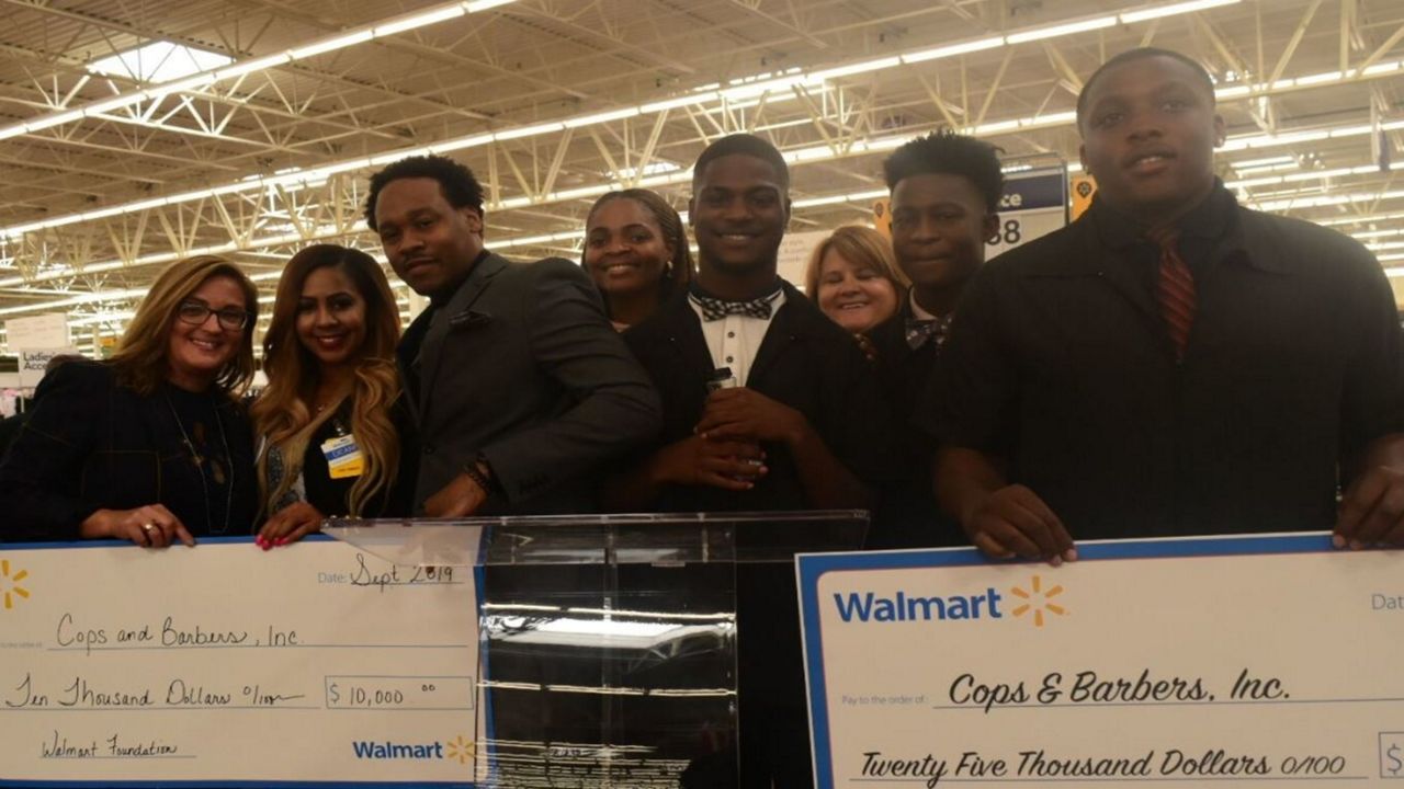 Walmart Tests New Employee Dress Code