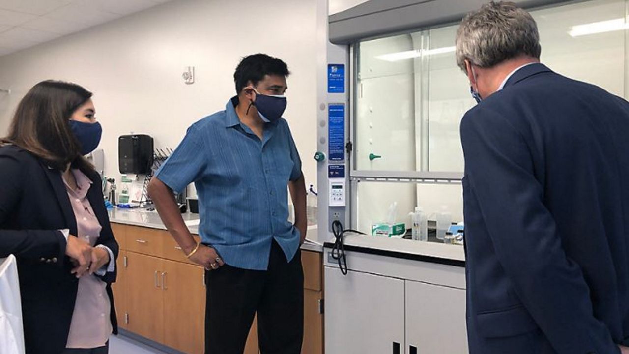 UCF researchers, alumnae create long-lasting disinfectant - Bay News 9