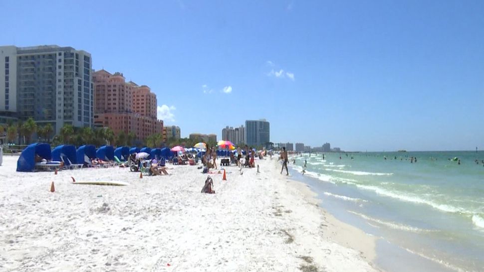 Organizers Clearwater Beach clear of red tide for races