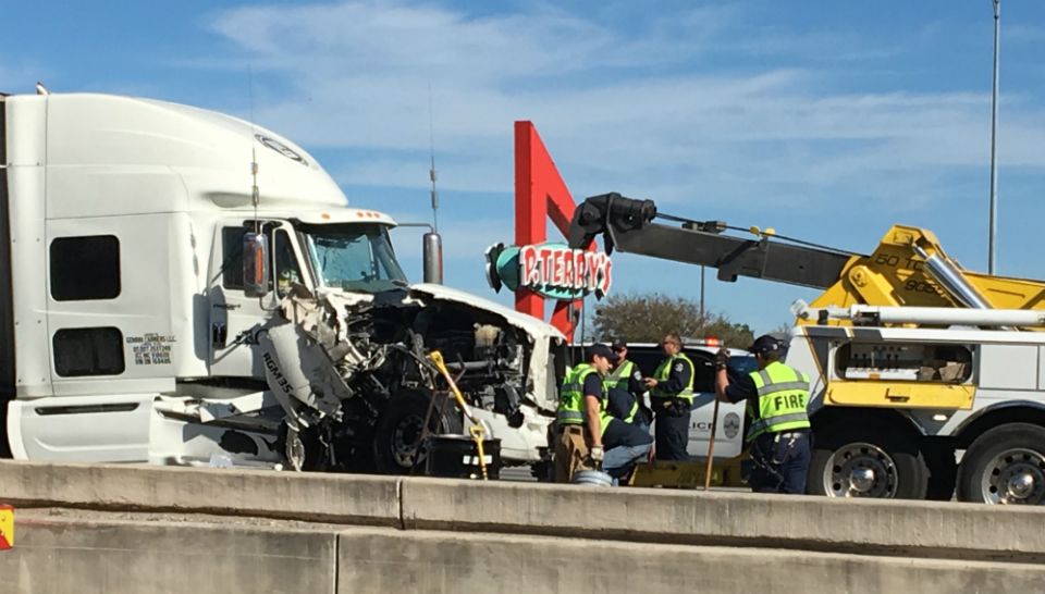 Three 18-wheelers crash on I-35. 