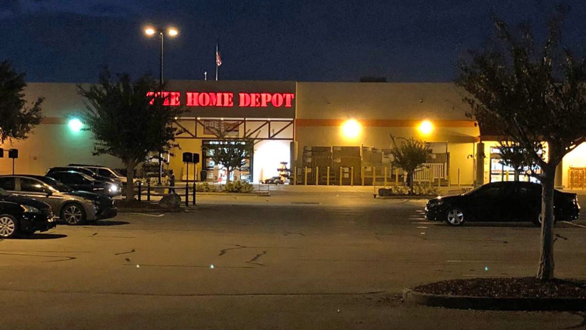 80 Vehicles Broken Into at Orlando Parking Lots in 3 Days