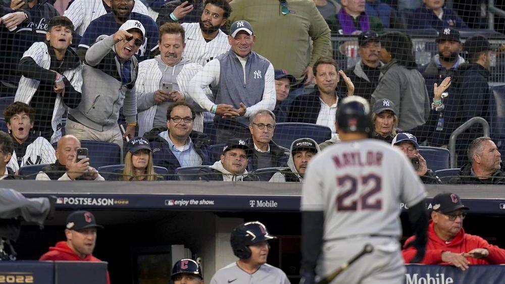 Once mocked, bright Astros jerseys have developed into fan