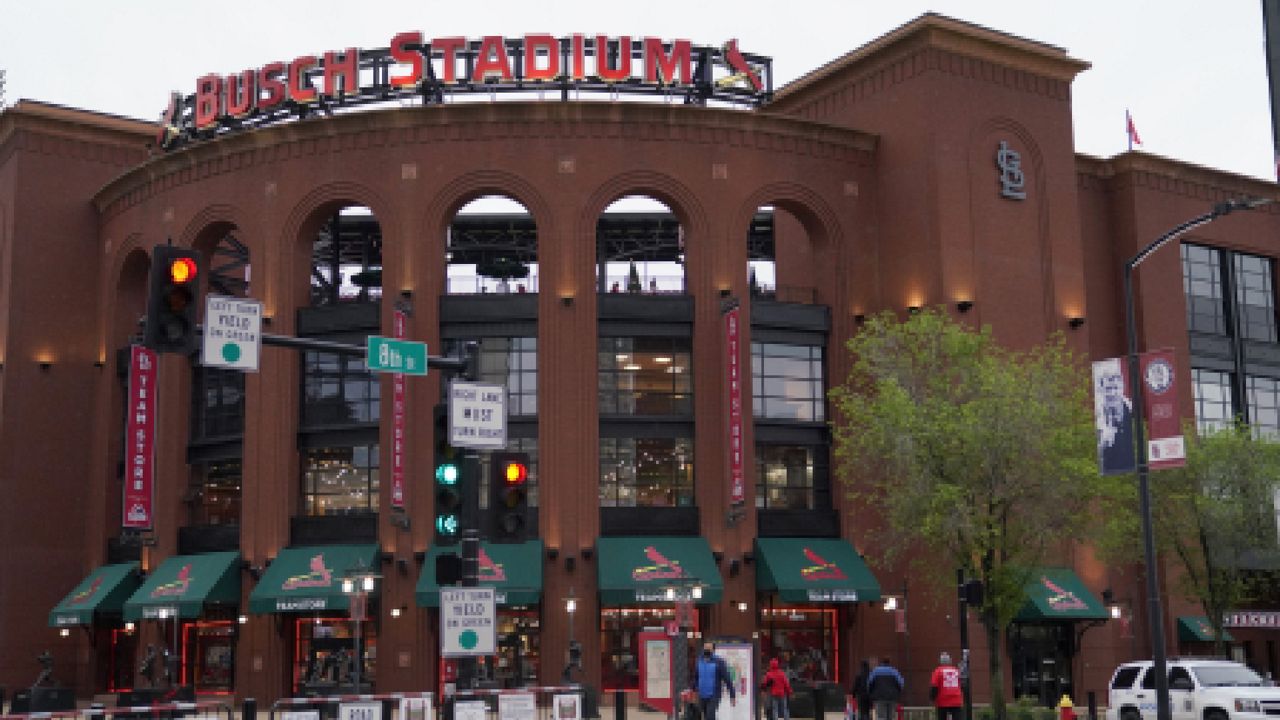 Cardinals to host Winter Warm-Up at Busch Stadium and Ballpark