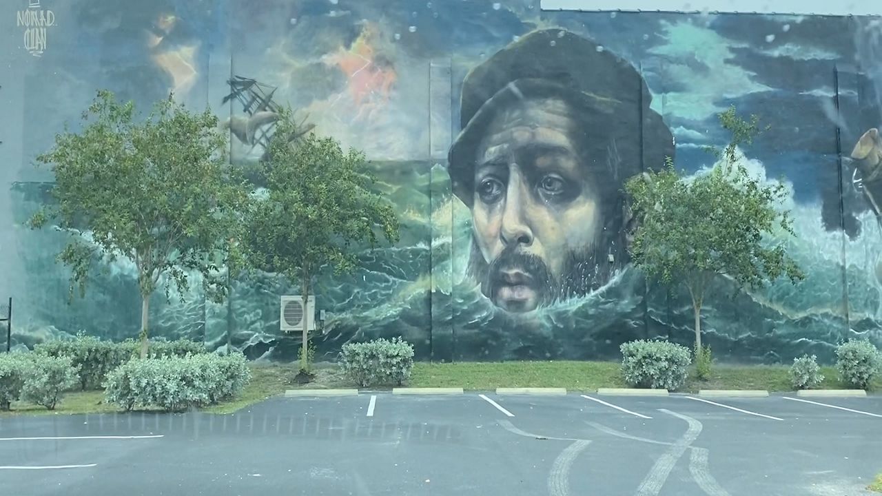Use Your Phone as a Tour Guide to See St. Pete Murals