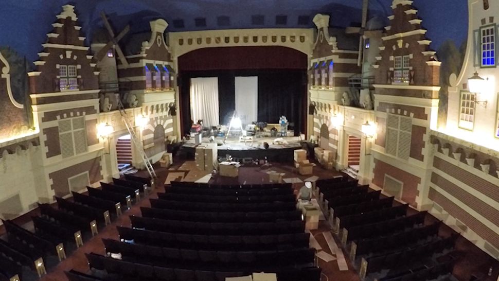 Interior of the Holland Theatre in Bellefountaine