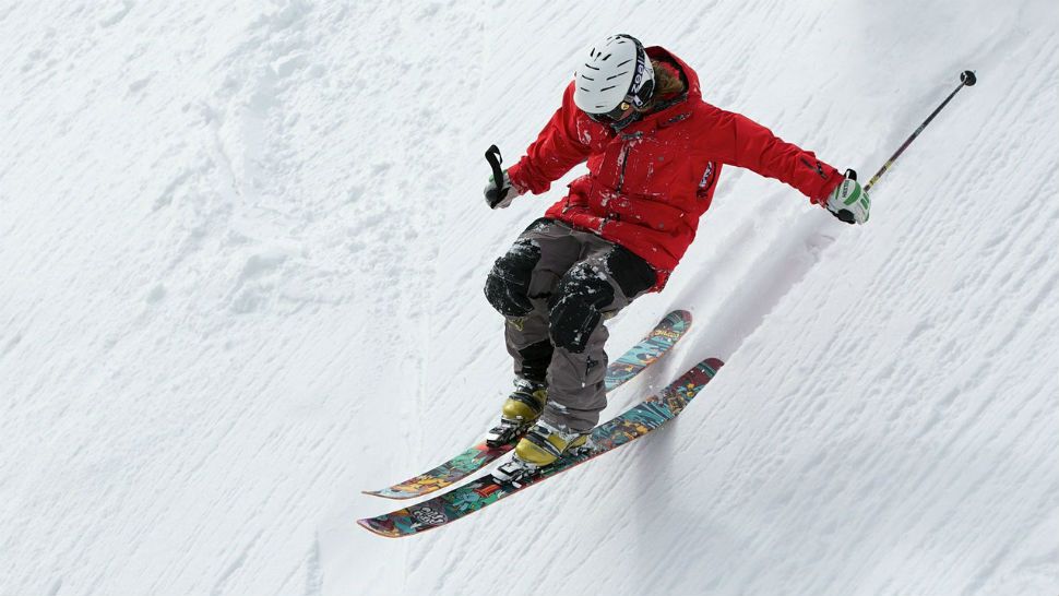 A person in ski gear getting ready to hit the slopes. (Spectrum News/File)