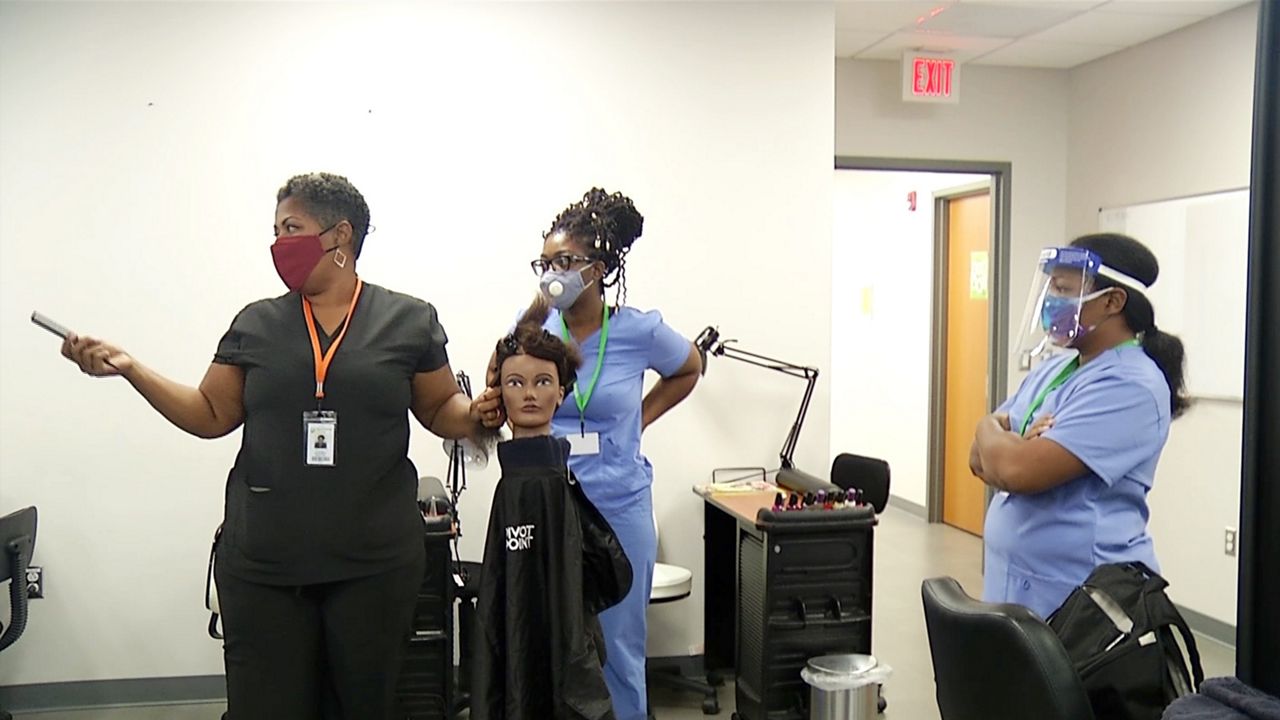 Durham Tech Offers New Natural Hair Course