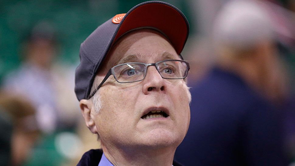 Paul Allen, co-founder of Microsoft, died Monday afternoon after a battle with cancer. (AP/Rick Bowmer)