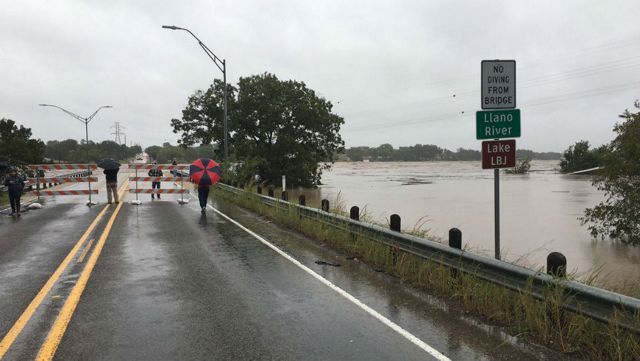 Kingsland Bridge Collapses Due to Powerful Floodwater