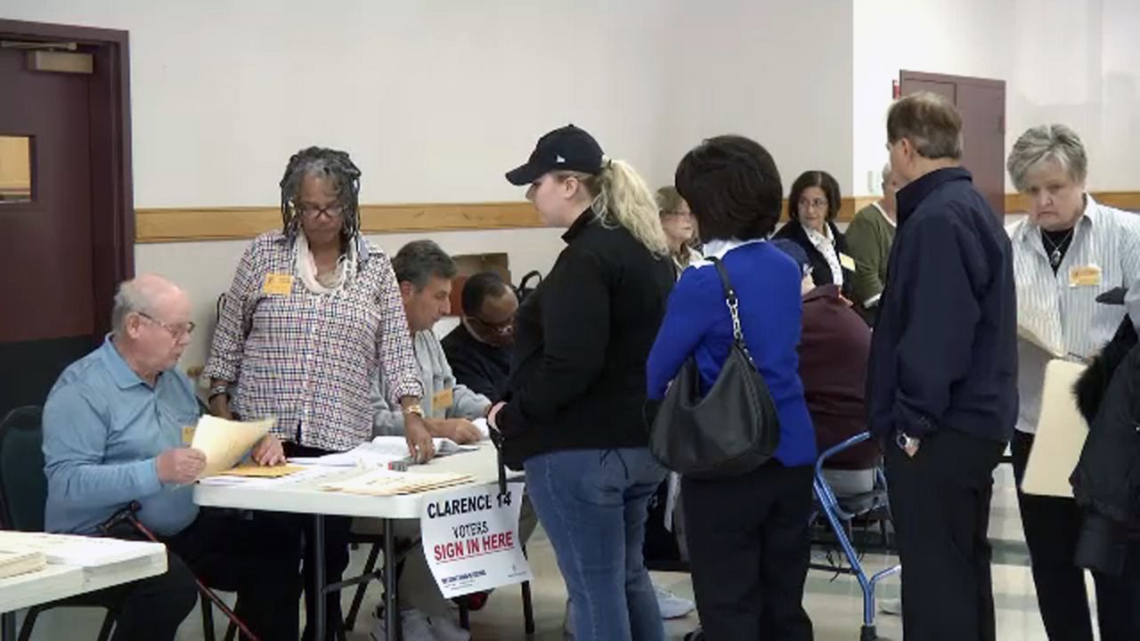 line of voters