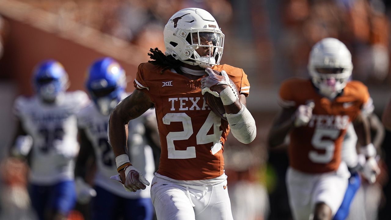 2023 NCAA college football season: How to watch tonight's Texas vs