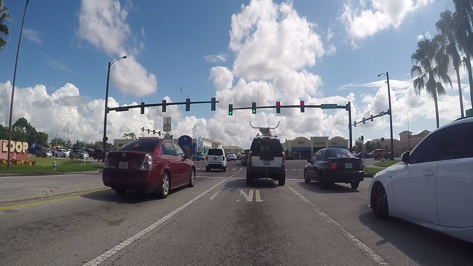 Due to the lane pattern, Thacker Avenue near The Loop in Kissimmee becomes congested, especially during peak times. (Ryan Harper/Spectrum News 13)