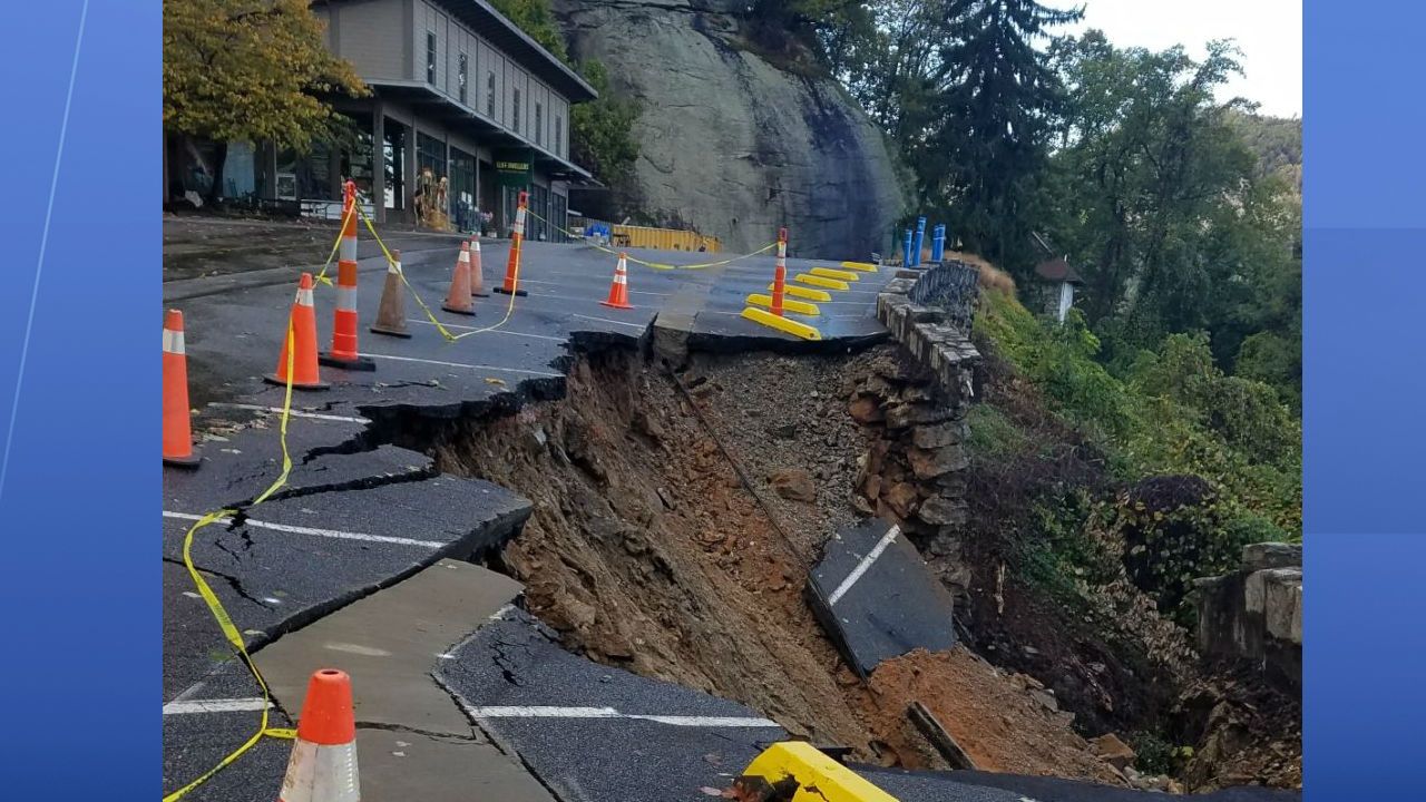 Courtesy: Chimney Rock State Park