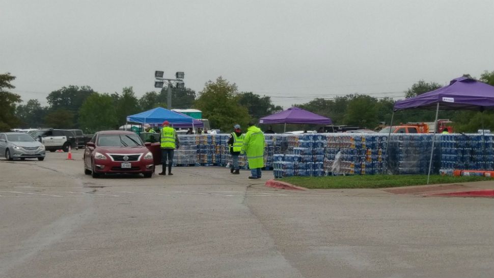 City of Austin has set up free water distribution centers across the city during the Boil Water Notice. (Spectrum News Photo)