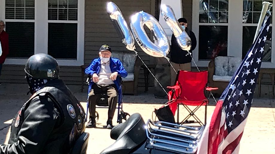 Acts of Kindness ster Veteran Celebrated With Parade