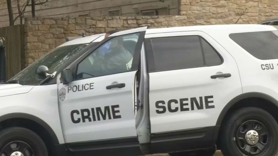 Photo of an Austin police crime scene unit vehicle. (Spectrum News/File)