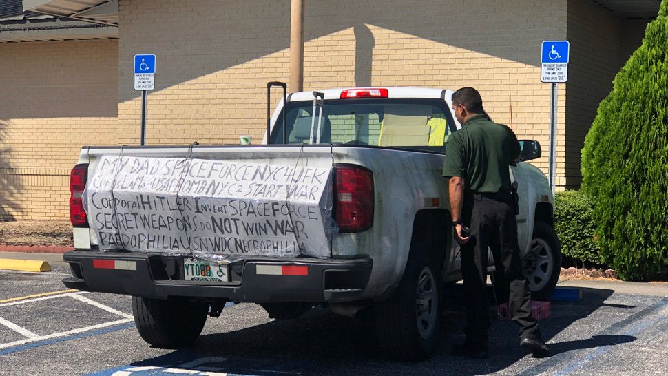 Deputies said the suspicious vehicle turned out to be "a citizen expressing his First Amendment right." (Courtesy of Hernando County Sheriff's Office)
