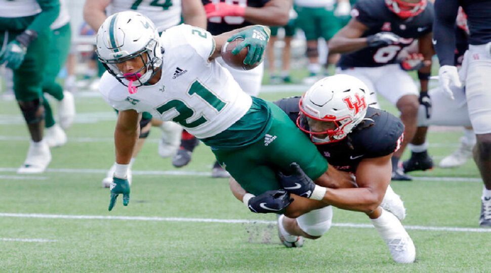 USF drops sixth-straight game at Houston 42-27